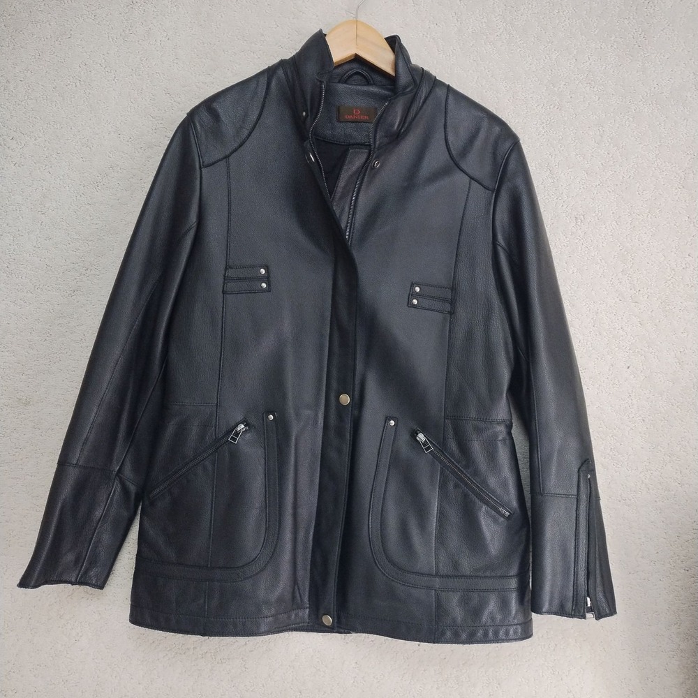 Danier Leather Jacket Womens M Black Quilted Lining Zip Pockets Snap Cuff